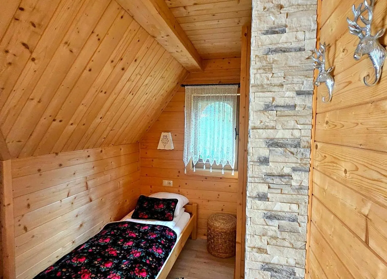Goralska Chatka 2 Highland Cottage - Split Ac, Jacuzzi, Sauna, Private Parking, Mountains View, Garden, Zakopane Polen