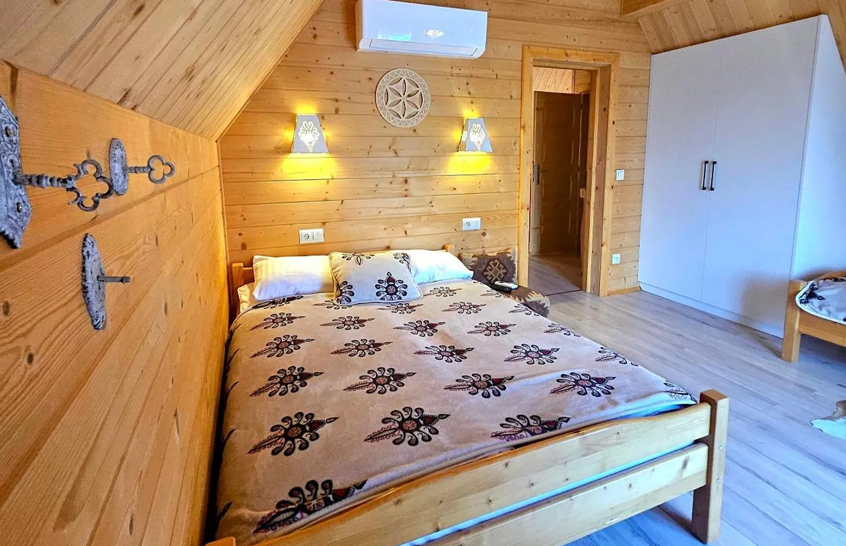 Góralska Chatka w Zakopanem Zakopane