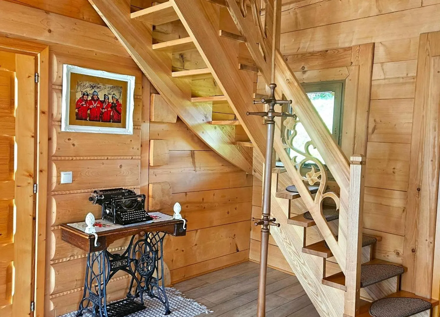 Goralska Chatka 2 Highland Cottage - Split Ac, Jacuzzi, Sauna, Private Parking, Mountains View, Garden, Zakopane Chalet