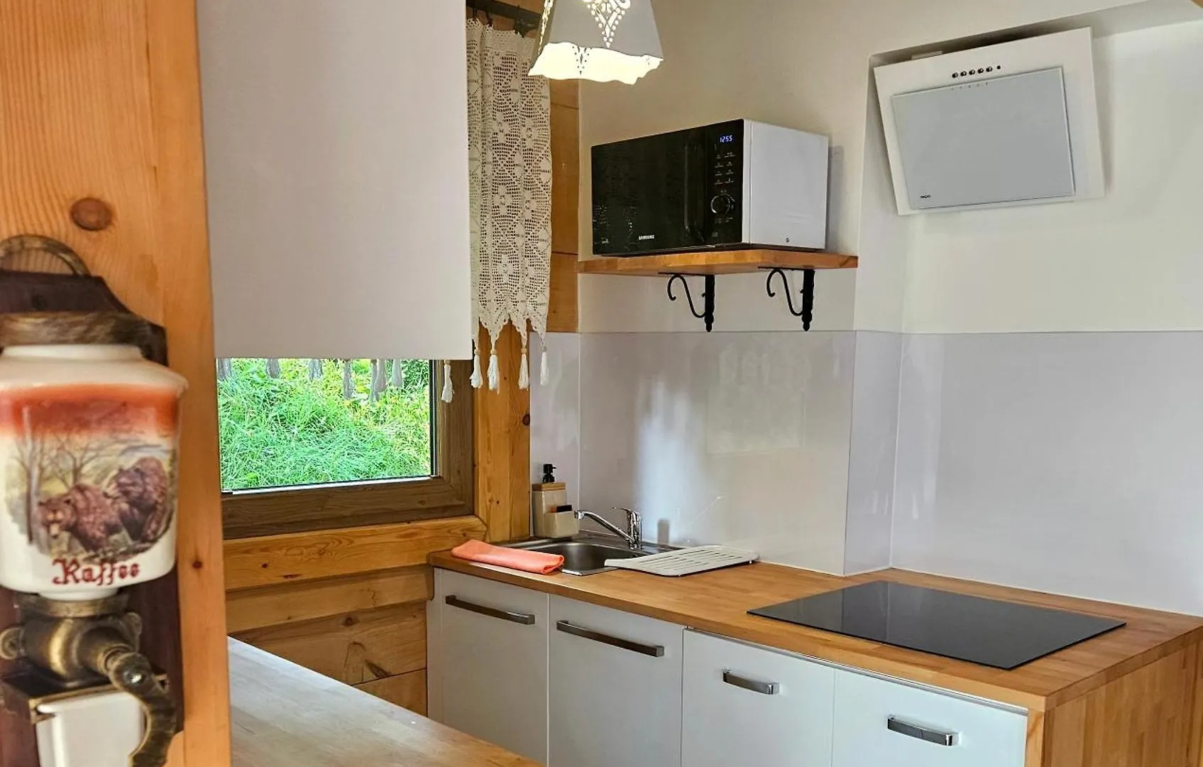 Goralska Chatka 2 Highland Cottage - Split Ac, Jacuzzi, Sauna, Private Parking, Mountains View, Garden, Zakopane Chalet